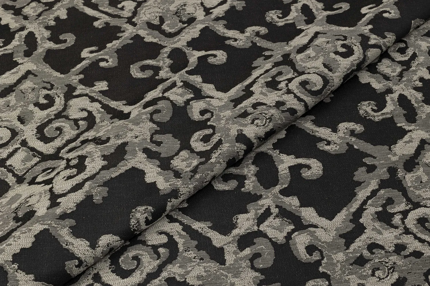 WHITNEY 03 LIQUORICE 