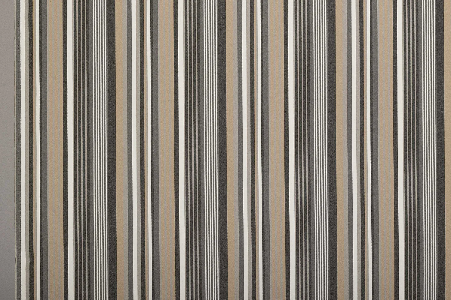 ARU STRIPE 91 GREY 