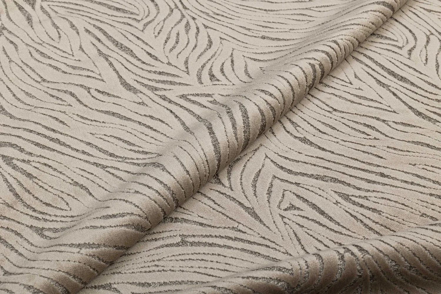 PRINCIPAL 03 MACAROON 