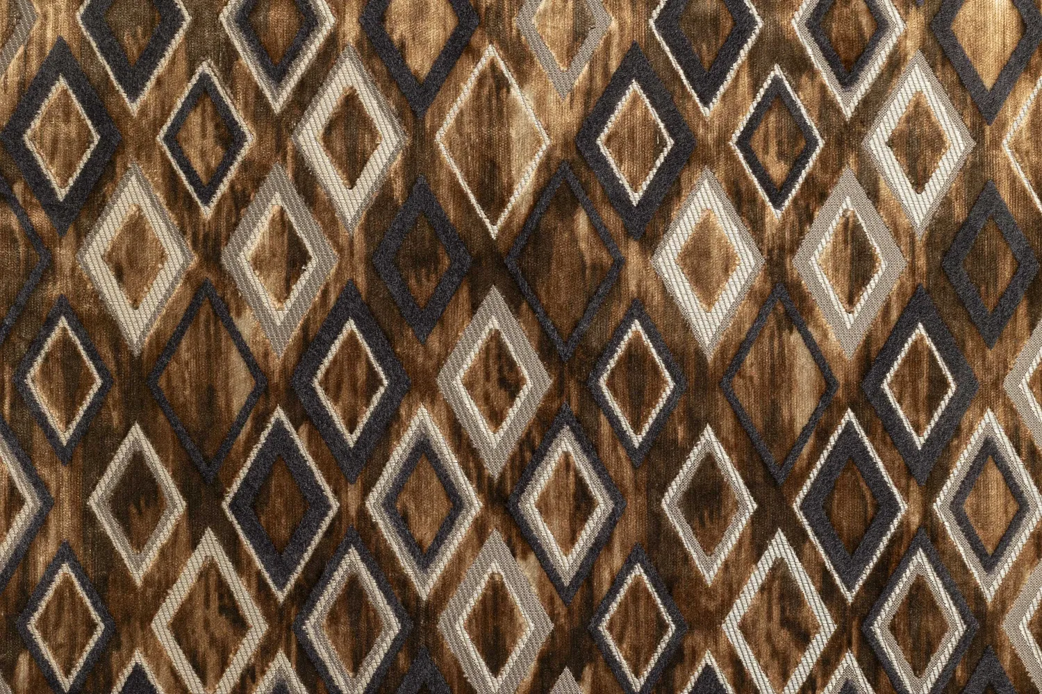 STANDING 04 MACAROON 