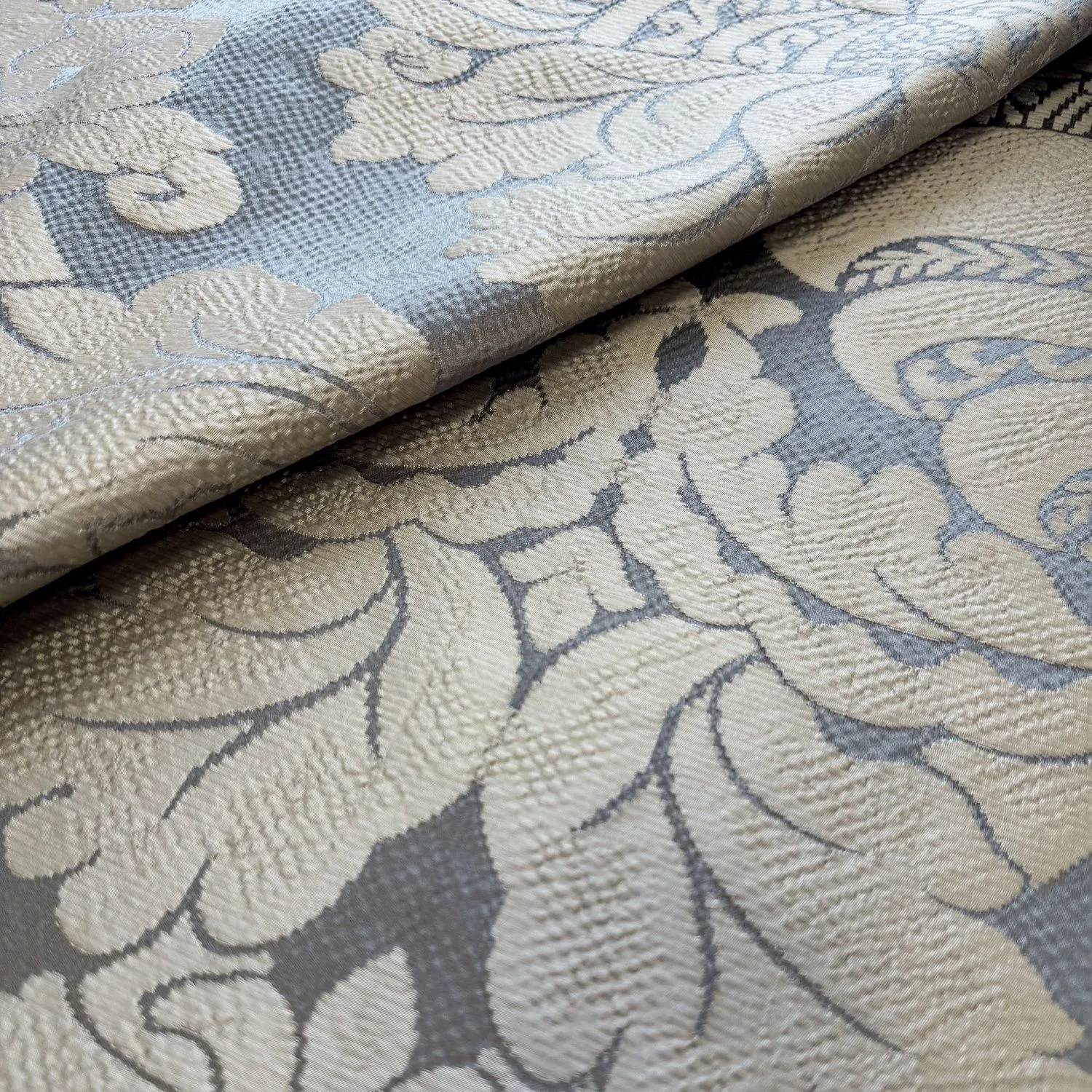 GATTOPARDO DAMASK 001 des 6/3001 col 3097 MAUVE 