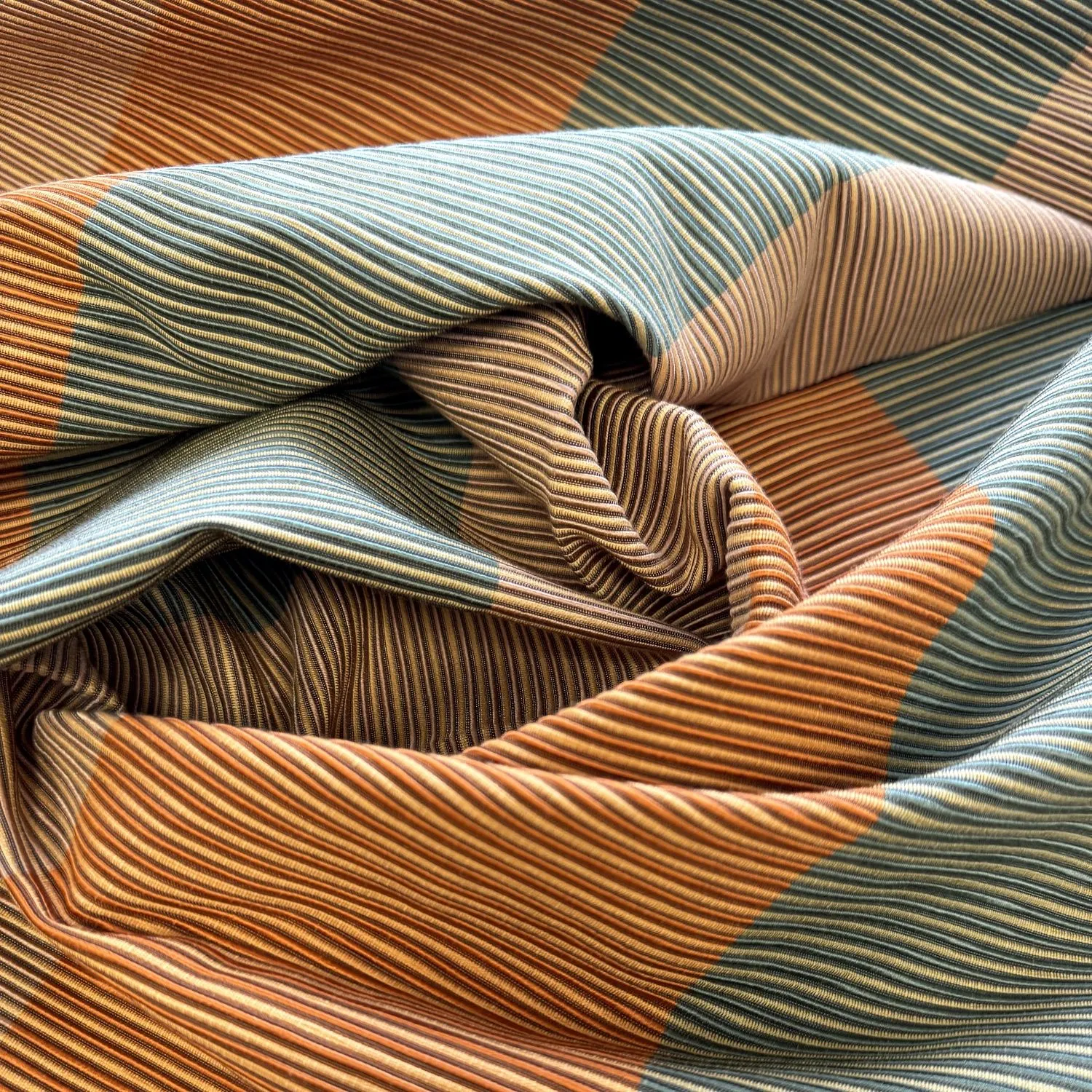 SARCELLE 2237 CHAUDRON BLEU 9203 