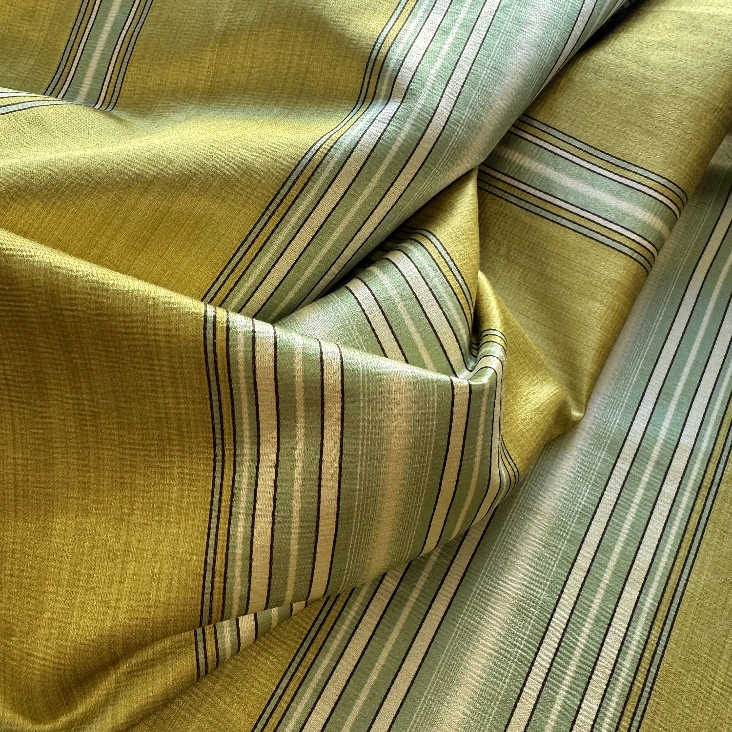 SATIN 008 STRIPED 33 BRONZE 