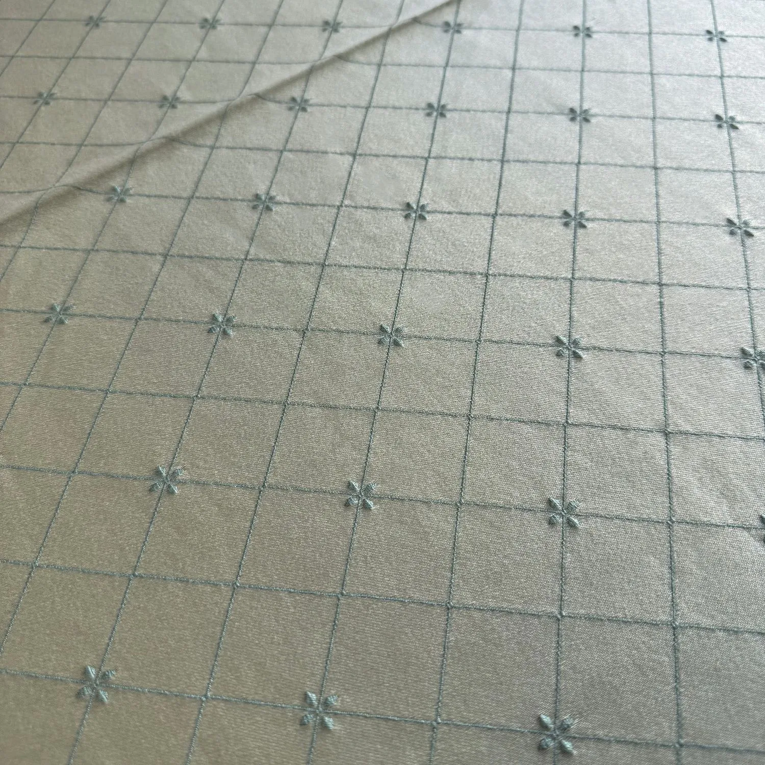 COSENZA FLOWER 197 ECRU SKY 